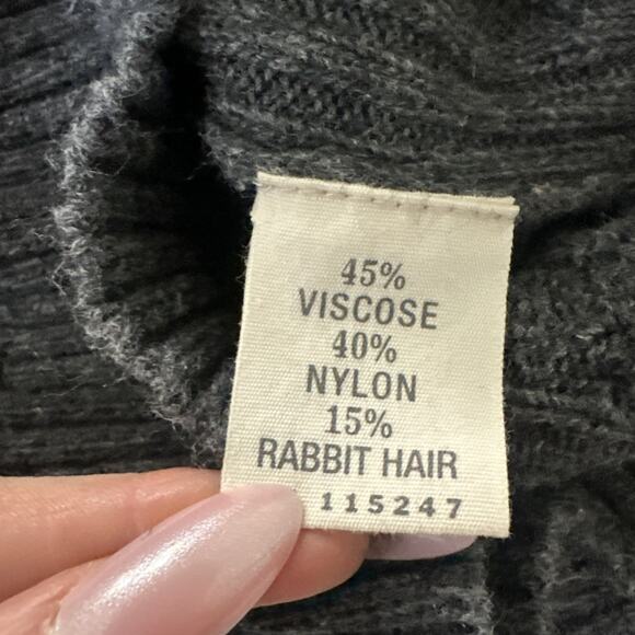 RUEHL NO 925 Sweater Womens Small Gray Fitted Cable Knit Deep V-Neck Retro Y2K - Picture 6 of 10